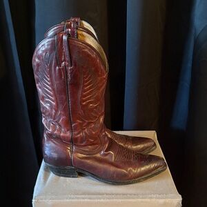 Women's Burgundy Leather Western Boots